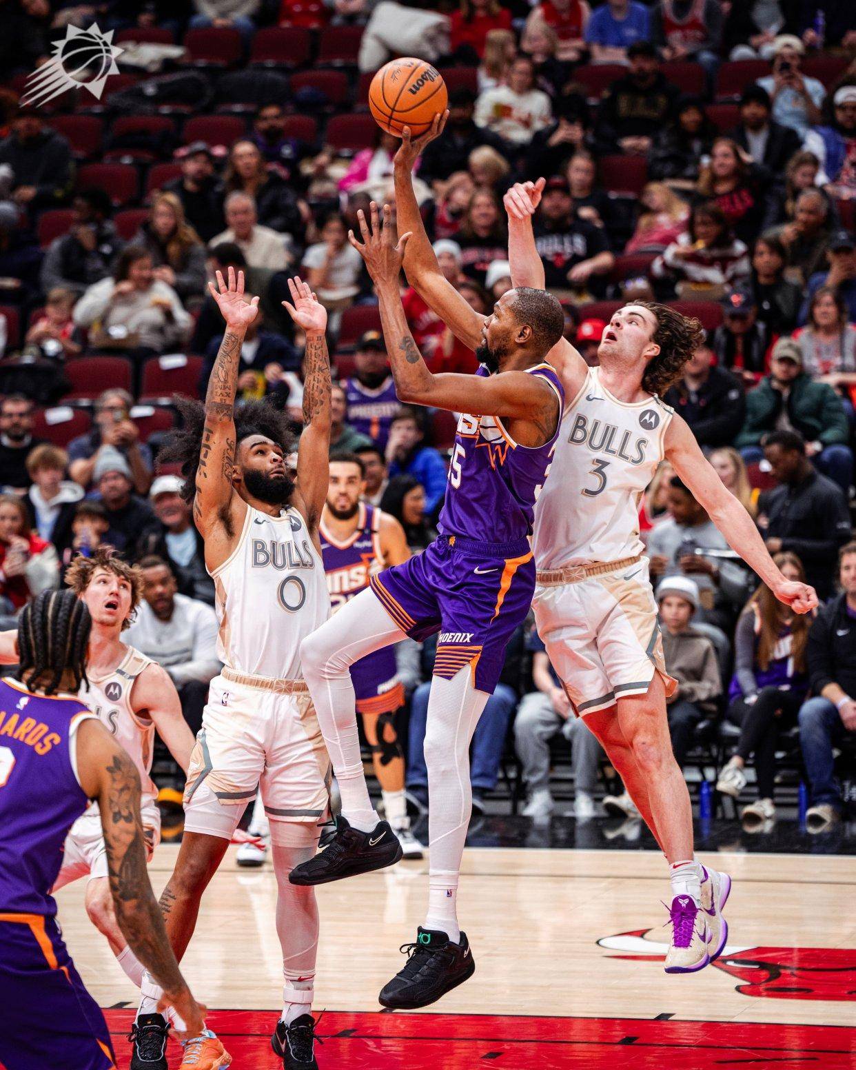 包含公牛陷入低谷，全明星入选连败，迎来胜利球队命运悬念！的词条