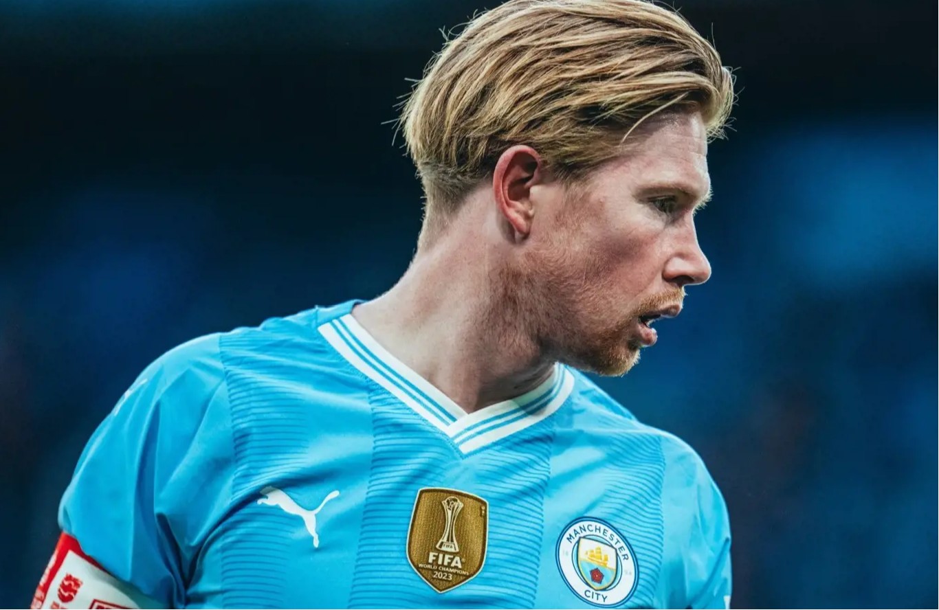 德布劳内回归赛场，突破纪录首场状态亮眼，西班牙队观众沸腾！